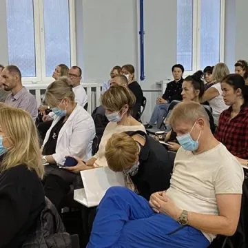 Trzeba pobudzić młodzież do aktywności fizycznej. Konferencja w Radomsku