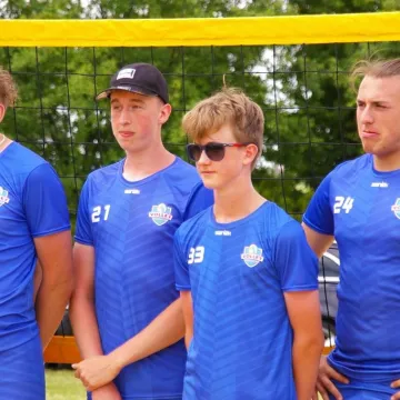 Siatkarski piknik rodzinny w Kietlinie