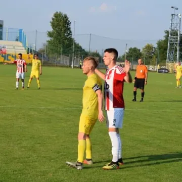 RKS przegrywa na własnym stadionie z Pogonią Grodzisk