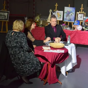 Niech gwiazdka w sercu rok cały trwa