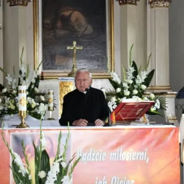 Spacer historyczny z MDK