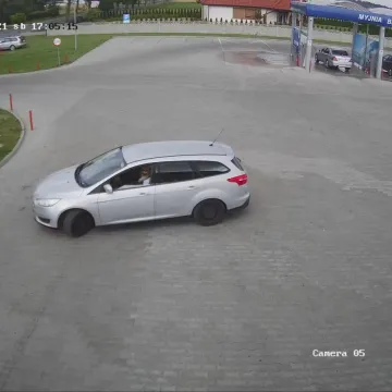 Rozpoznajesz te osoby? Zgłoś się na policję