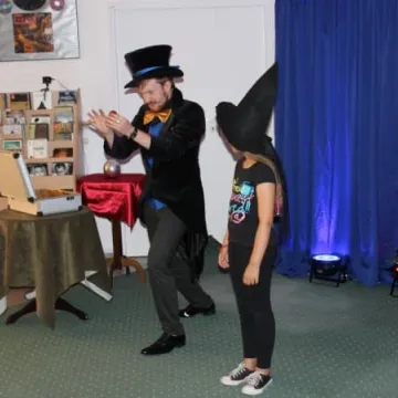 Czary w bibliotece - Alkladiass zadziwił publiczność