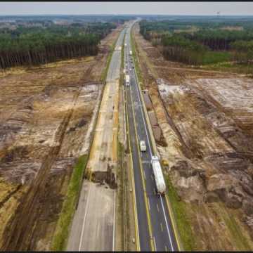 Budowa A1. Postęp prac przy odc. Radomsko - granica województwa 