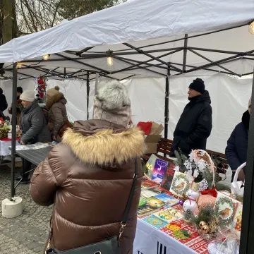 Plac 3 Maja w Radomsku zamienił się w świąteczne miasteczko