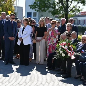 W Radomsku uczczono 80. rocznicę utworzenia KWP