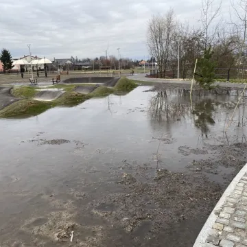Na „Gliniankach” w Radomsku pełno wody