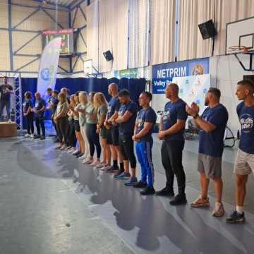 [WIDEO] Ostateczny test siły: Sportowcy mierzą się w Athletes Clash