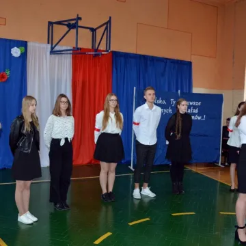 Ślubowanie uczniów przedborskiego liceum