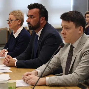 Ostatnia w tej kadencji sesja Rady Miejskiej w Radomsku. Została zwołana w trybie nadzwyczajnym