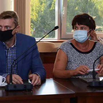 Jakie koszty generuje koronawirus w powiatowej służbie zdrowia?