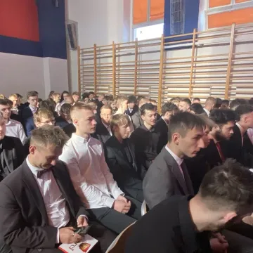 Elektryk pożegnał absolwentów. Teraz czas na maturę