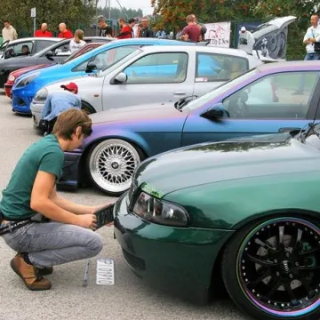 Moto Show Kamieńsk przyciągnął fanów motoryzacji