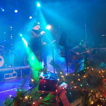 Felicjan Andrzejczak wystąpił na Jarmarku Bożonarodzeniowym w Radomsku