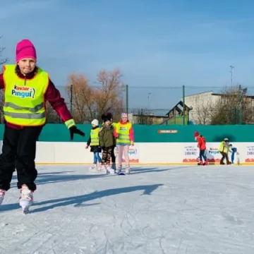 Policja uczy w ramach akcji „Bezpieczne ferie”