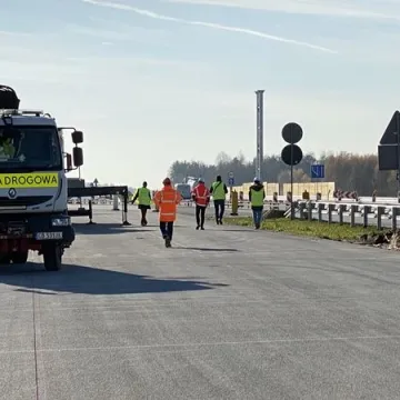 Jak postępują prace na A1 na odcinku Kamieńsk-Radomsko?