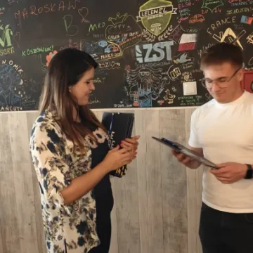 Zakończenie stażu uczniów ZSE z certyfikatami