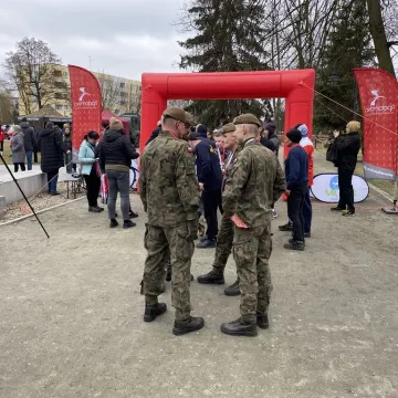 [WIDEO] Radomsko uczciło Żołnierzy Wyklętych biegiem Tropem Wilczym