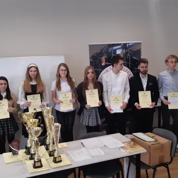 Medale dla zawodników OKSS „10-tka”