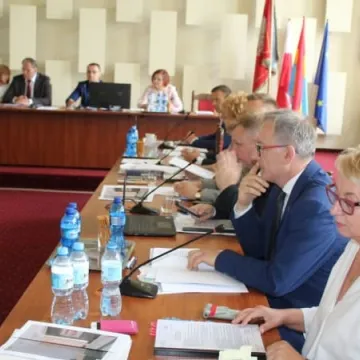 Miasto będzie finansować dodatkowe 3 etaty dzielnicowych