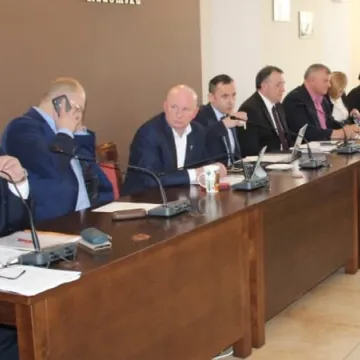 Powiat podjął uchwałę uczczenia pamięci Żołnierzy Wyklętych