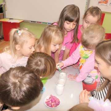 Przedszkolaki z Dziepółci rozwijają się w trzech wyjątkowych projektach edukacyjnych