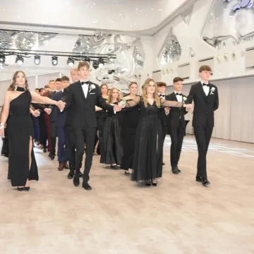 Studniówka maturzystów II LO w Radomsku