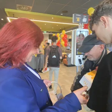 Tłumy na otwarciu McDonald’s w Radomsku