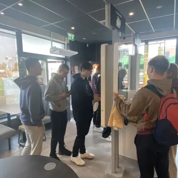 Tłumy na otwarciu McDonald’s w Radomsku