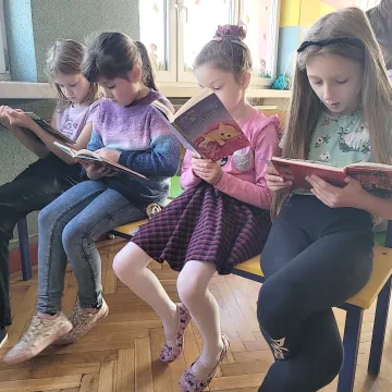 „Przerwa na czytanie”. Bicie rekordu w czytaniu na przerwie w „Siódemce”