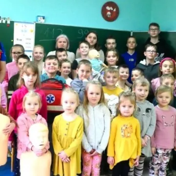 W Dziepółci dzieci poznały zasady udzielania pierwszej pomocy