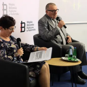 „Radomszczański Salon Literacki” w MBP w Radomsku. W ramach Nocy Bibliotek