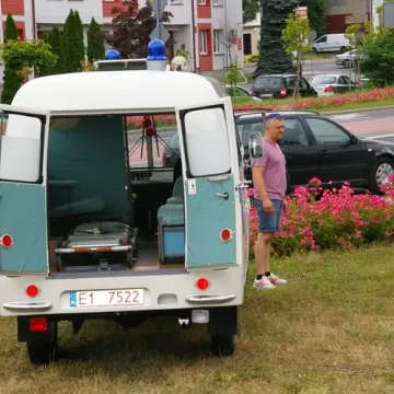 Zabytkowe pojazdy zaparkowały w Radomsku