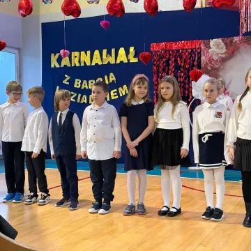 Karnawał połączył pokolenia w PSP nr 3 w Radomsku