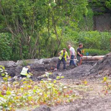 Przy ul. Reymonta w Radomsku trwają prace archeologiczne. Po ich zakończeniu rozpocznie się budowa parkingu