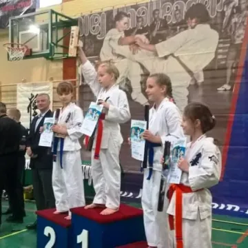 Grad medali karateków „Randori”