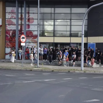 Pamiętają o bohaterach. Kibice RKS Radomsko uczcili godzinę „W”