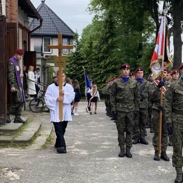 Ekshumowany Jan Kowalski spoczął na Cmentarzu Starym w Radomsku