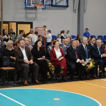 Przy szkole w Borzykowej powstała nowoczesna sala gimnastyczna