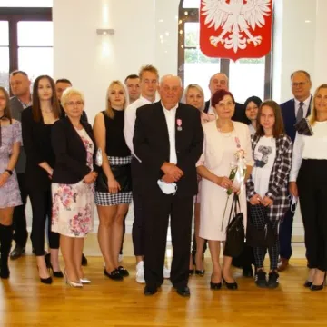 Złoci Małżonkowie uhonorowani medalami