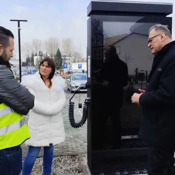 Na parkingu przy ul. Reymonta w Radomsku naładujesz „elektryka”