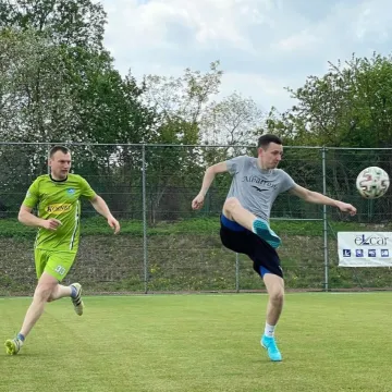 W lidze „Szóstek” trzy drużyny z kompletem punktów