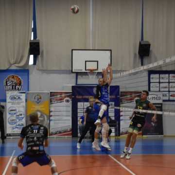 Wygrana i awans na pierwsze miejsce w tabeli METPRIM Volley Radomsko