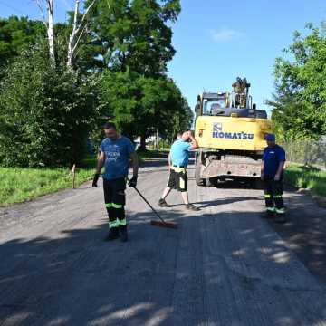 Kolejne prace remontowe na drogach powiatowych