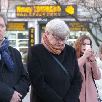 Radomsko: Wiec solidarności z Ukrainą