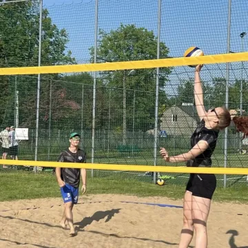 Turniej mixtów na Orliku