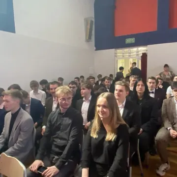 Elektryk pożegnał absolwentów. Teraz czas na maturę