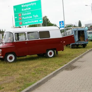 Zabytkowe pojazdy zaparkowały w Radomsku