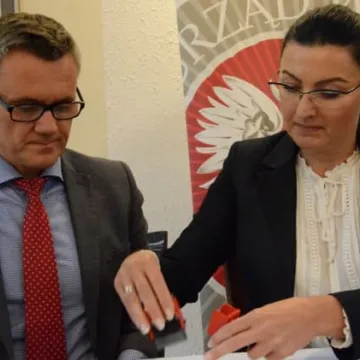 Umowy na remonty dróg w Radomsku i powiecie podpisane 