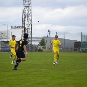 RKS Radomsko bez litości.  Pięć bramek na Brzeźnickiej
